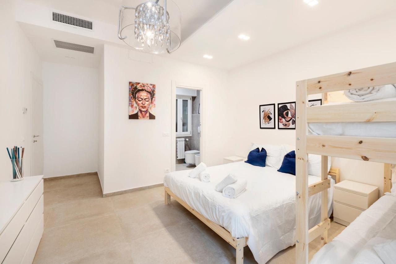 Easystayrome 10 Pax 3 Baths 1 Min From Metro Buitenkant foto