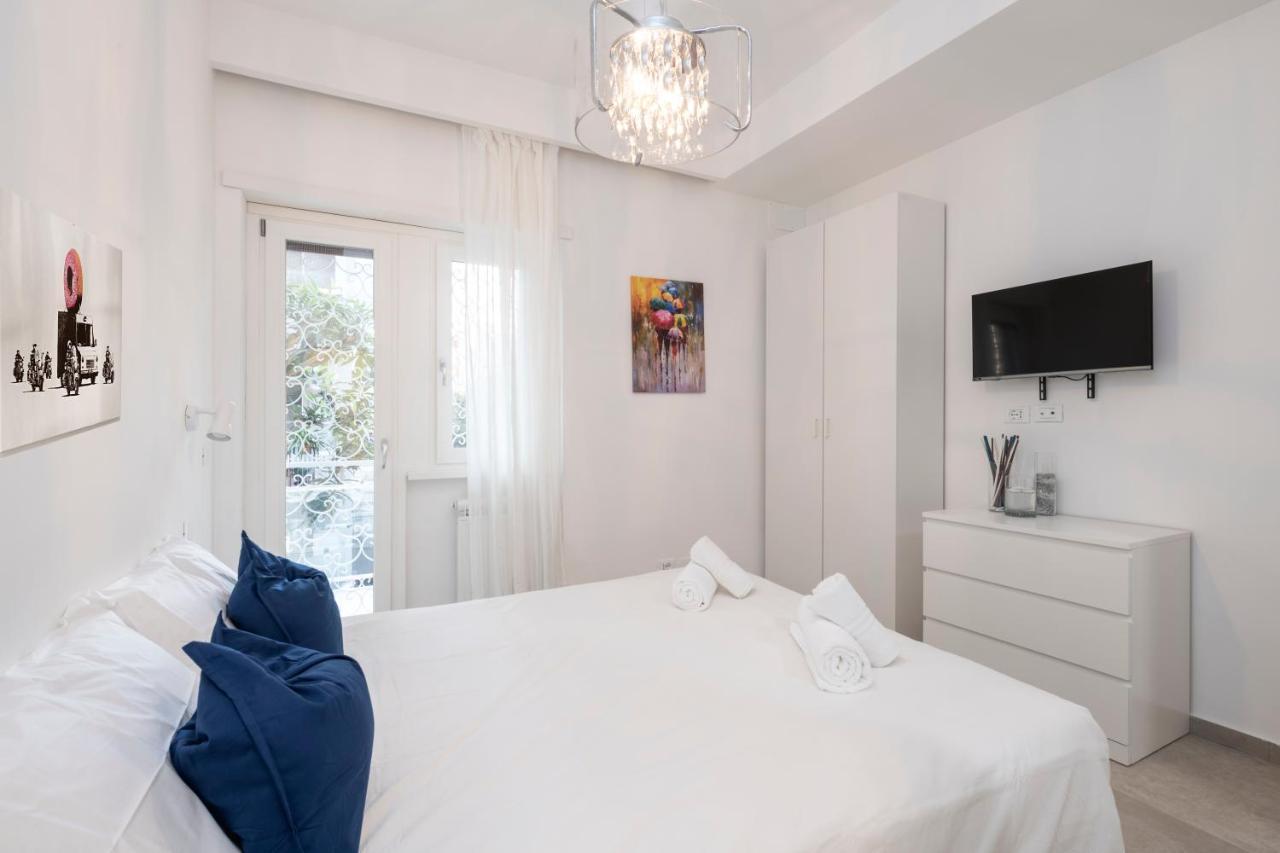 Easystayrome 10 Pax 3 Baths 1 Min From Metro Buitenkant foto